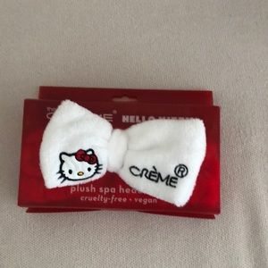 THE CREME SHOP X HELLO KITTY PLUSH SPA HEADBAND WHITE NEW